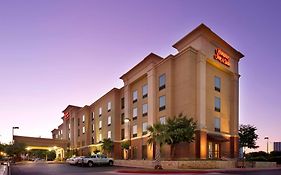 Hampton Inn&Suites San Antonio Airport