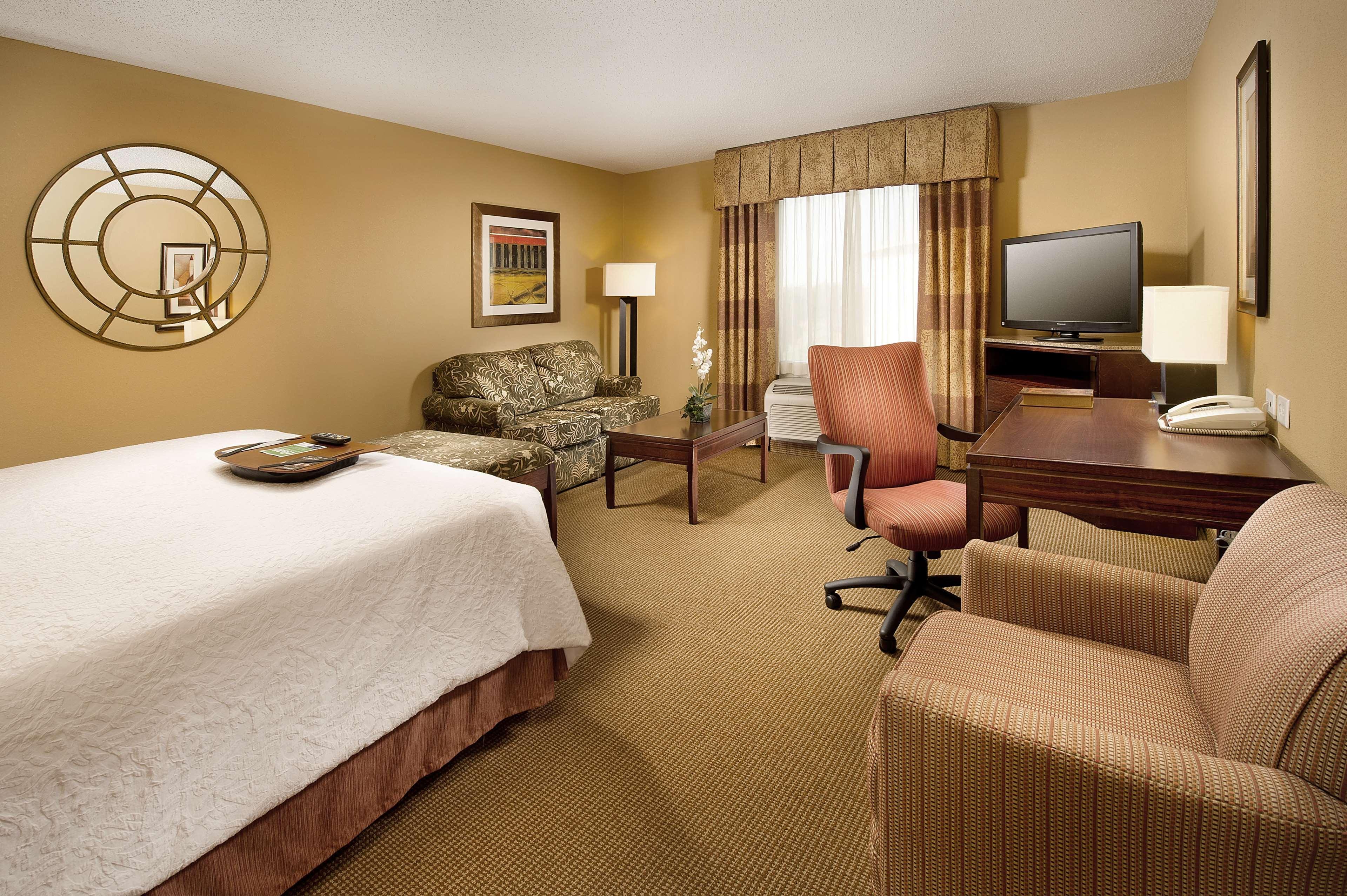 Hampton Inn&Suites San Antonio Airport Exterior foto
